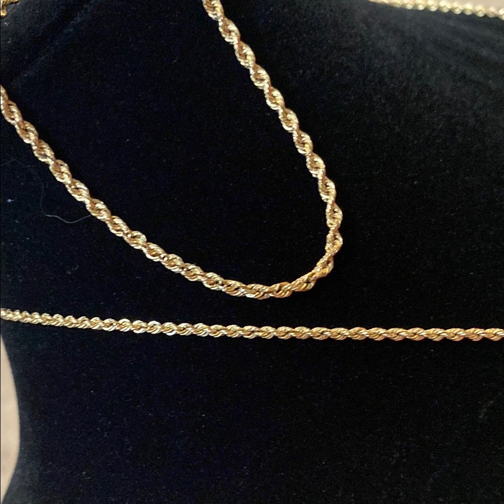 Elegant 10k Solid Gold Rope Necklace Set - image 6